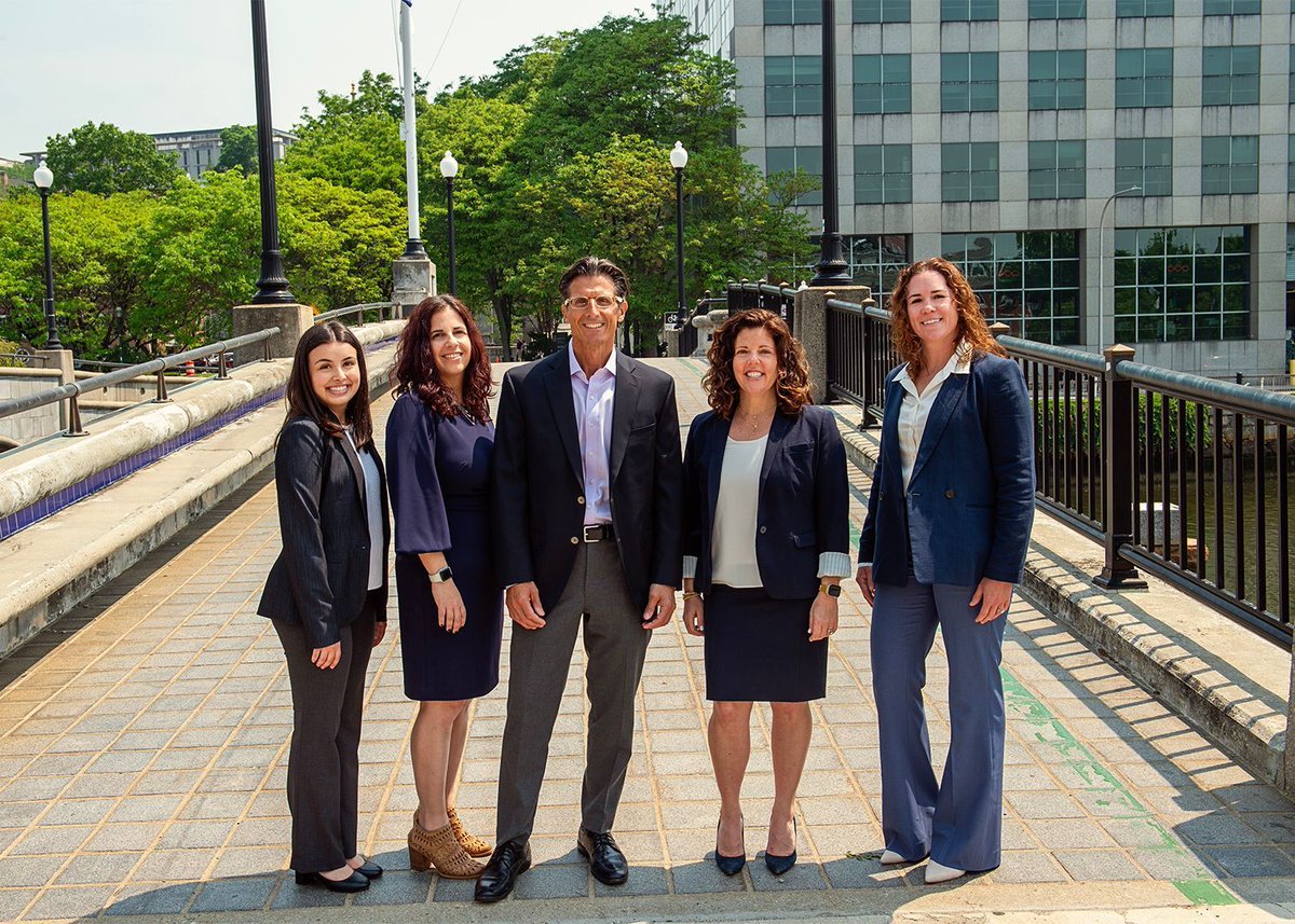 Warm weather might be far away, but now is the time to plan for new #corporate #headshots! Take advantage of spring sunshine with updated portraits for websites, social, &amp; print - we book weeks in advance! Does your company need updated photos? Email Nicole@NicoleGesmondi.com!