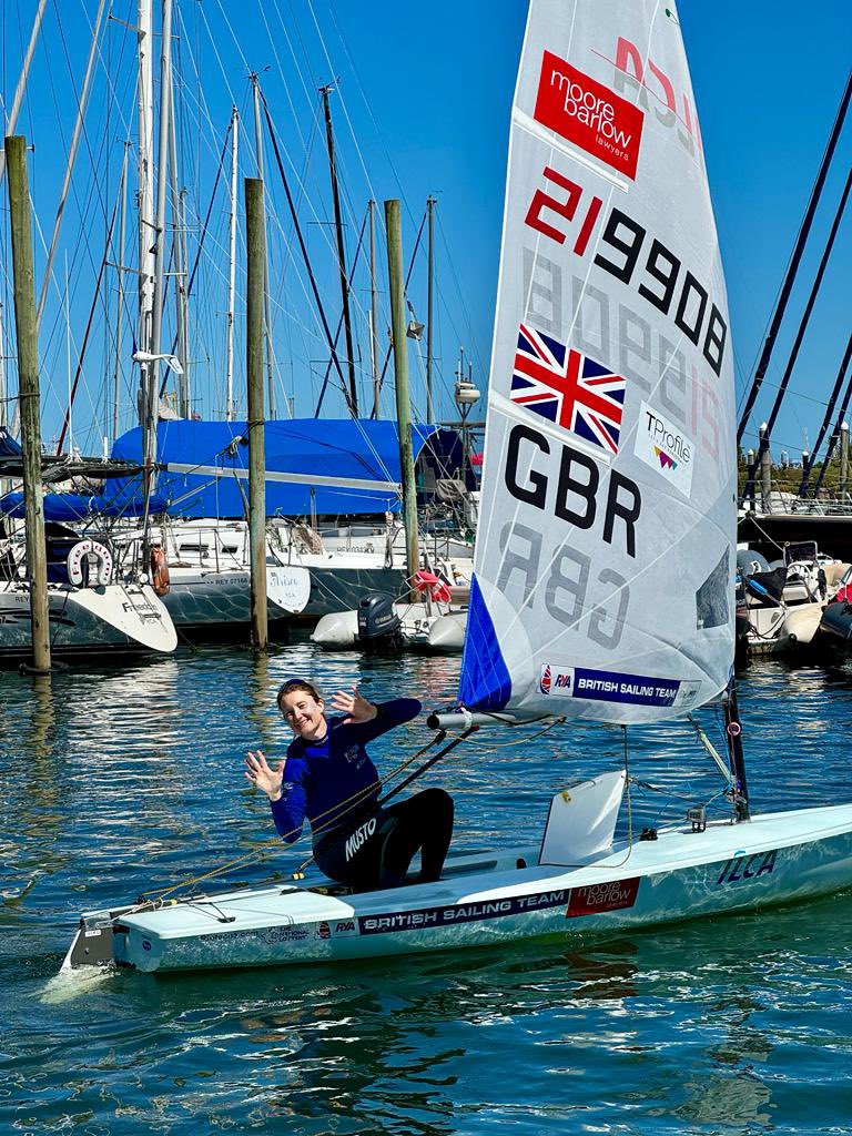 HannahSailingGB's tweet image. 10th in the world! 🌎 
Proud of myself for this week. 😊
Thank you to the legends who have got my confidence back after a tough few months and performing solidly on the world stage. 💫 
@BritishSailing 
@MooreBarlowLLP 
@WeAreTProfile 
@Sailingfastuk 
@mustoclothing 
#TeamLymo