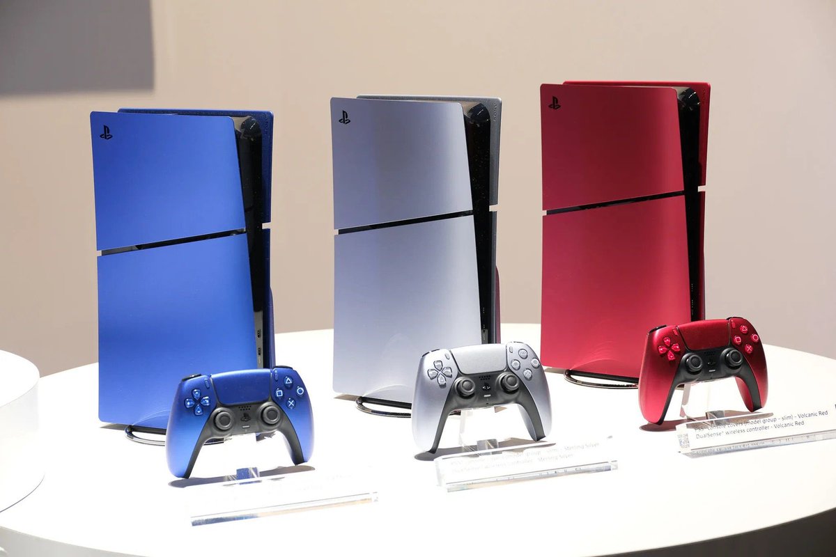 hypedreamsco's tweet photo. PlayStation has revealed the NEW PS5 Slim covers 🎮

#Sony #Playstation #PlayStation5 #PS5 #PS5Slim #PlayStation5Slim #Gaming #New #Covers #Tech https://t.co/AE0K70eml6