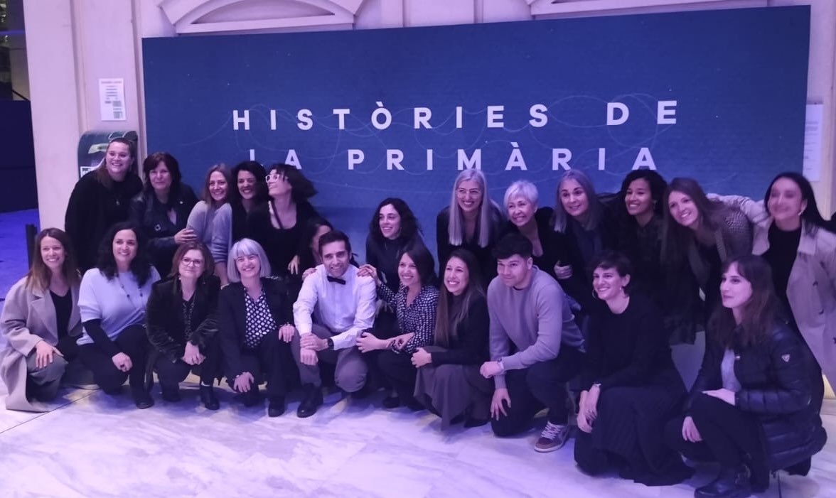_annaescale's tweet photo. Emoció de viure la preestrena de la docusèrie ‘Històries de la Primària’ de @som3cat amb cares tan conegudes a la pantalla!
Una gran oportunitat per visibilitzar l’#atencióprimària
@icscatcentral #EAPNavàsBalsareny https://t.co/bsOY2ZCY22