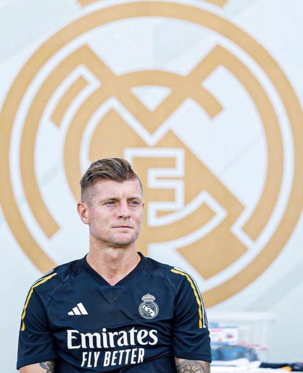 Hay que saber poco de fútbol para atreverse a pitar a Toni Kroos.