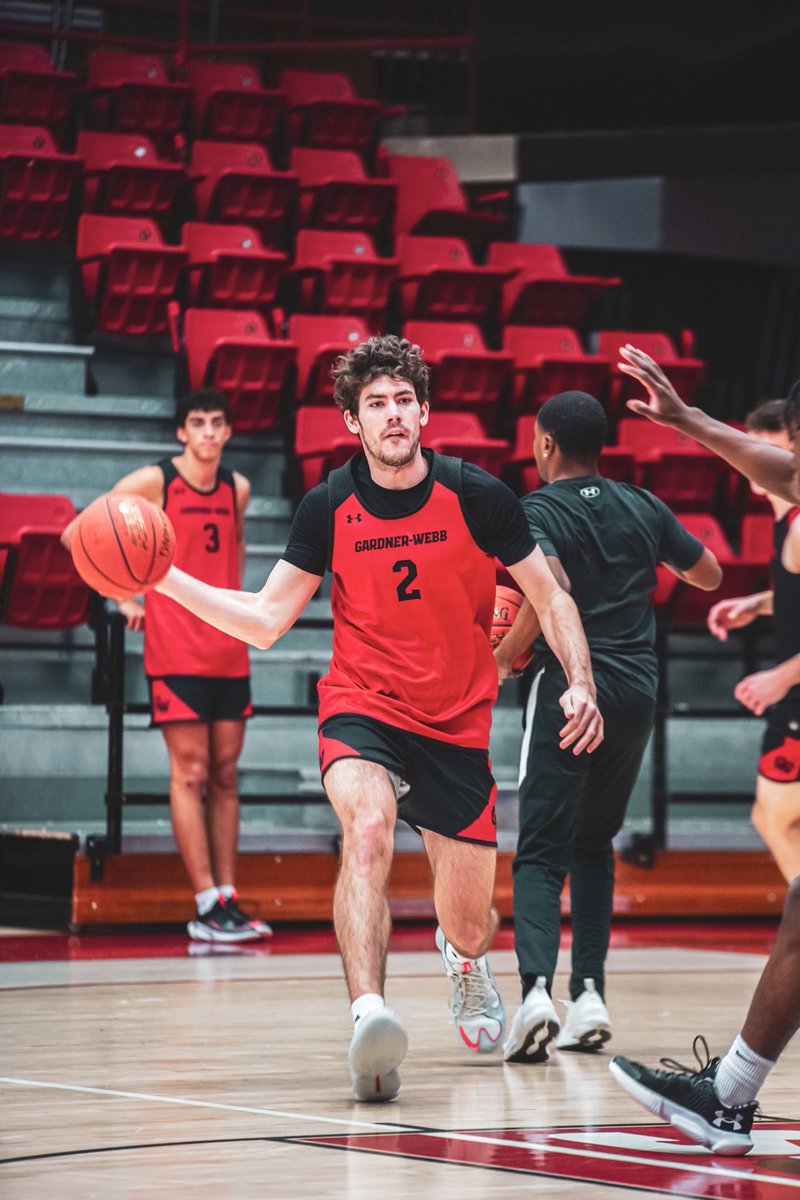 GWU_MBK's tweet photo. Getting ready for action in Porter, are you??

#PackPorter | #WinTheDay https://t.co/t8rLgLPoCZ