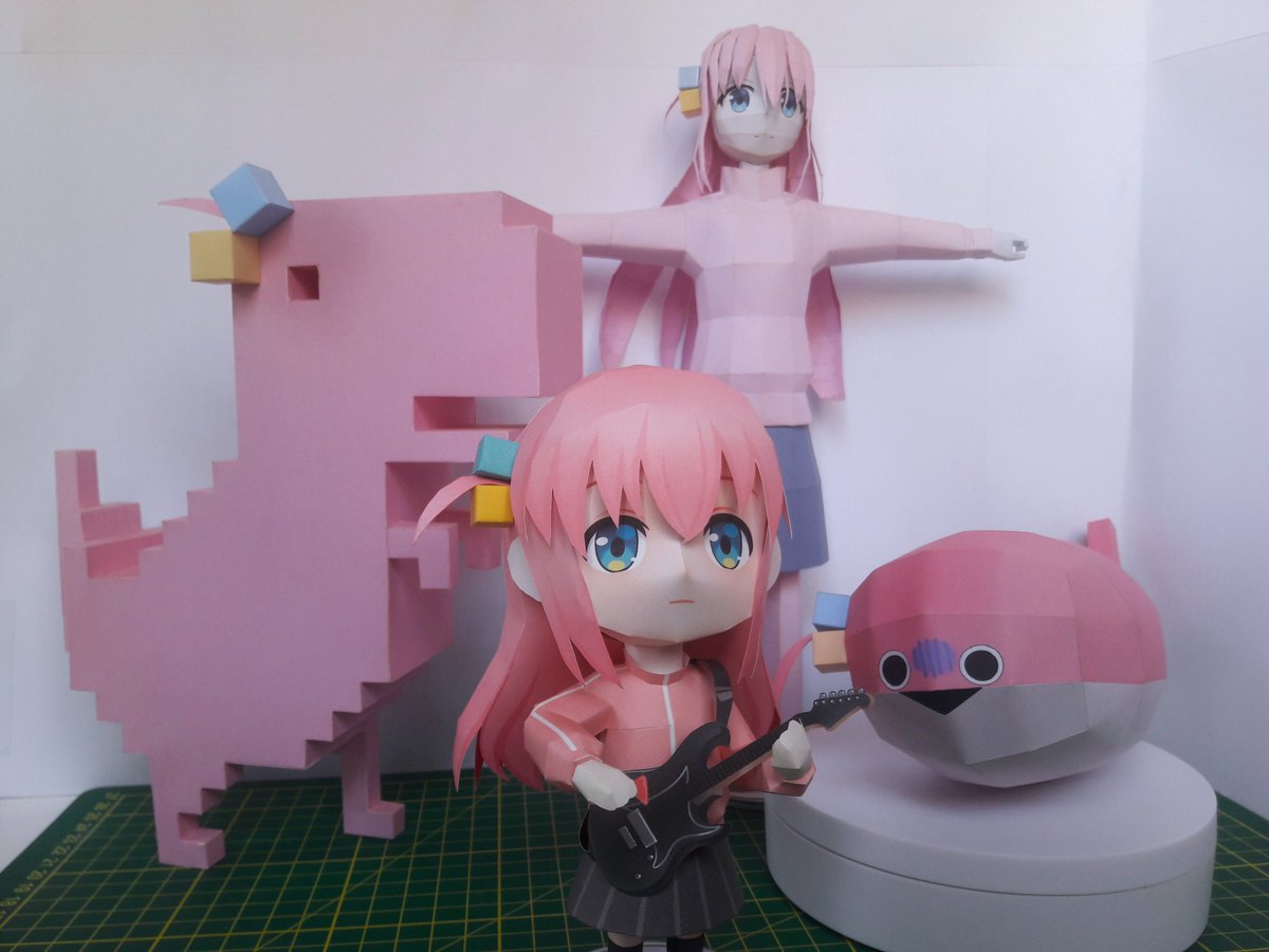 BocchiVerso #papercraft

#ぼっち・ざ・ろっく #後藤ひとり #ペーパークラフト #BocchiTheRock