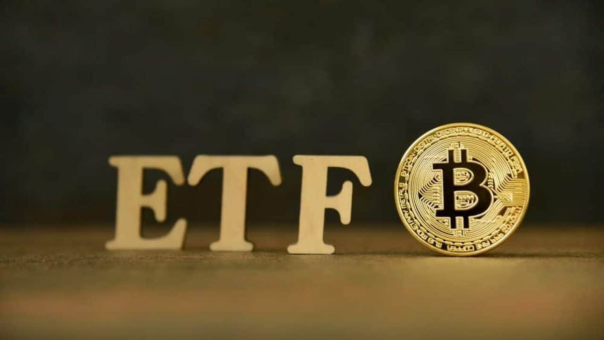 DustyBC's tweet photo. 💥BREAKING: BLACKROCK #BITCOIN ETF JUST GOT OFFICIALLY APPROVED! 🚀 https://t.co/gxDhTY7ZOC