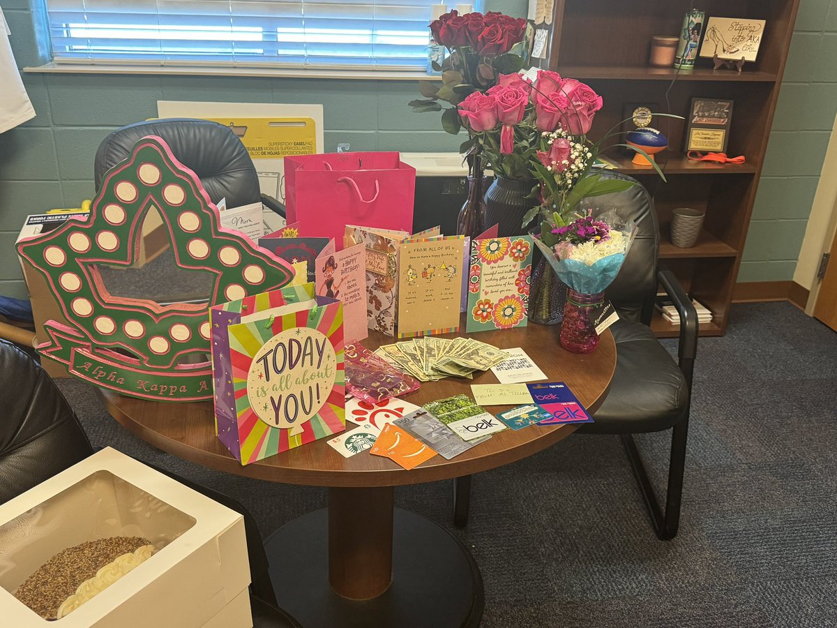 Chendra Dupree, Ed.D. tweet media