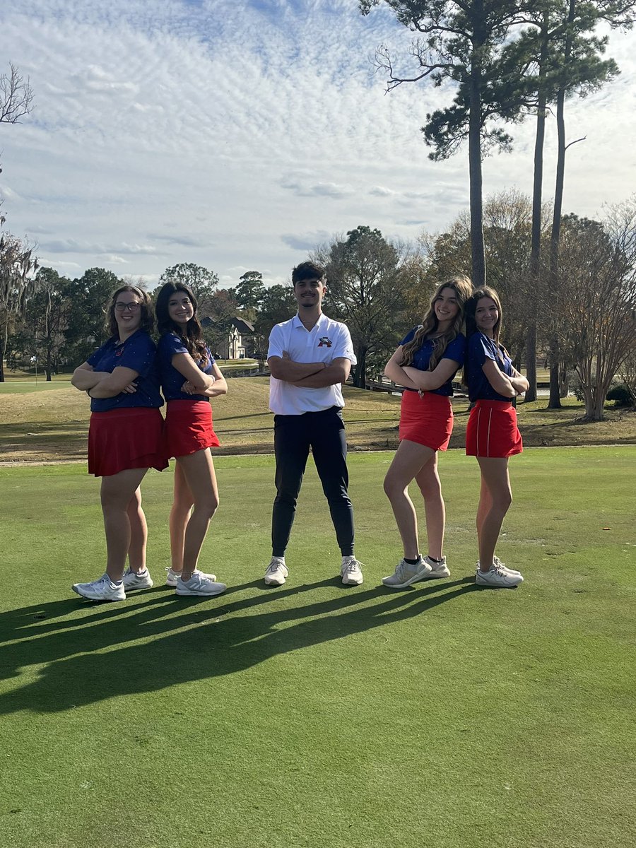 AHSEagleGolf's tweet photo. Picture day at the π
°οΈ #TeamPics #FunnyPics #AtascocitaGolf #AHS #Theπ
°οΈ #AtascocitaHighSchool #EagleGolf https://t.co/Z9aNe5b3HS