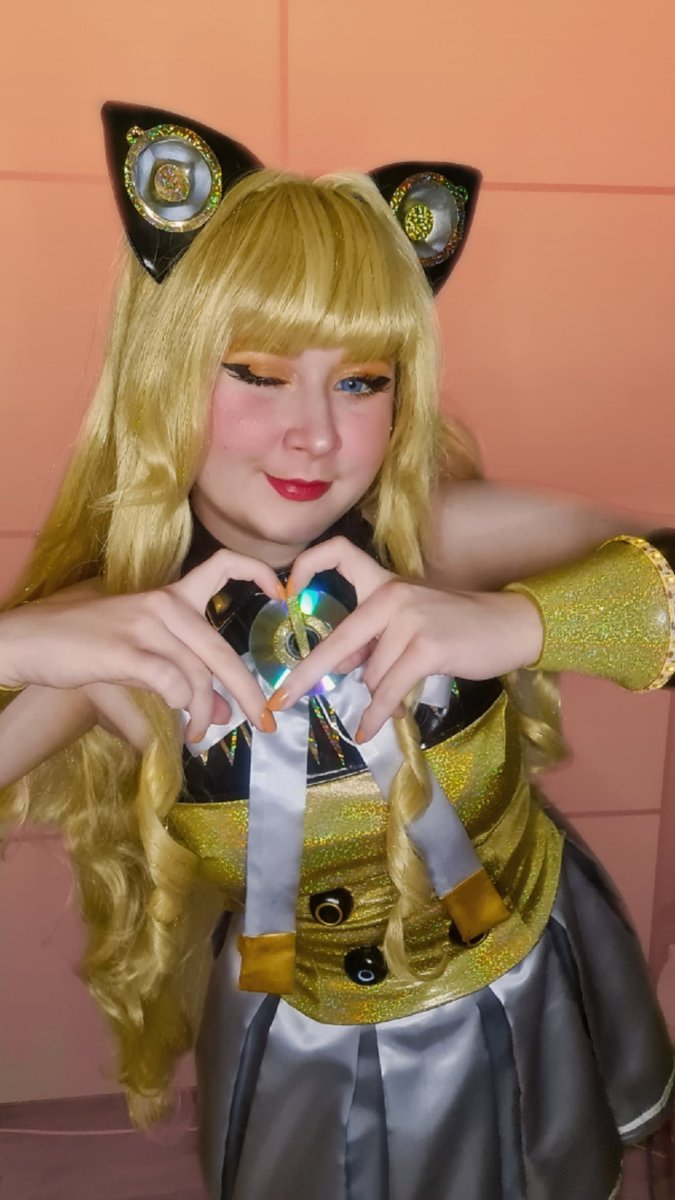 arinachu_'s tweet photo. 냥냥 😽✨️
#시유 #SeeU #cosplay https://t.co/dVcdBuOOjH