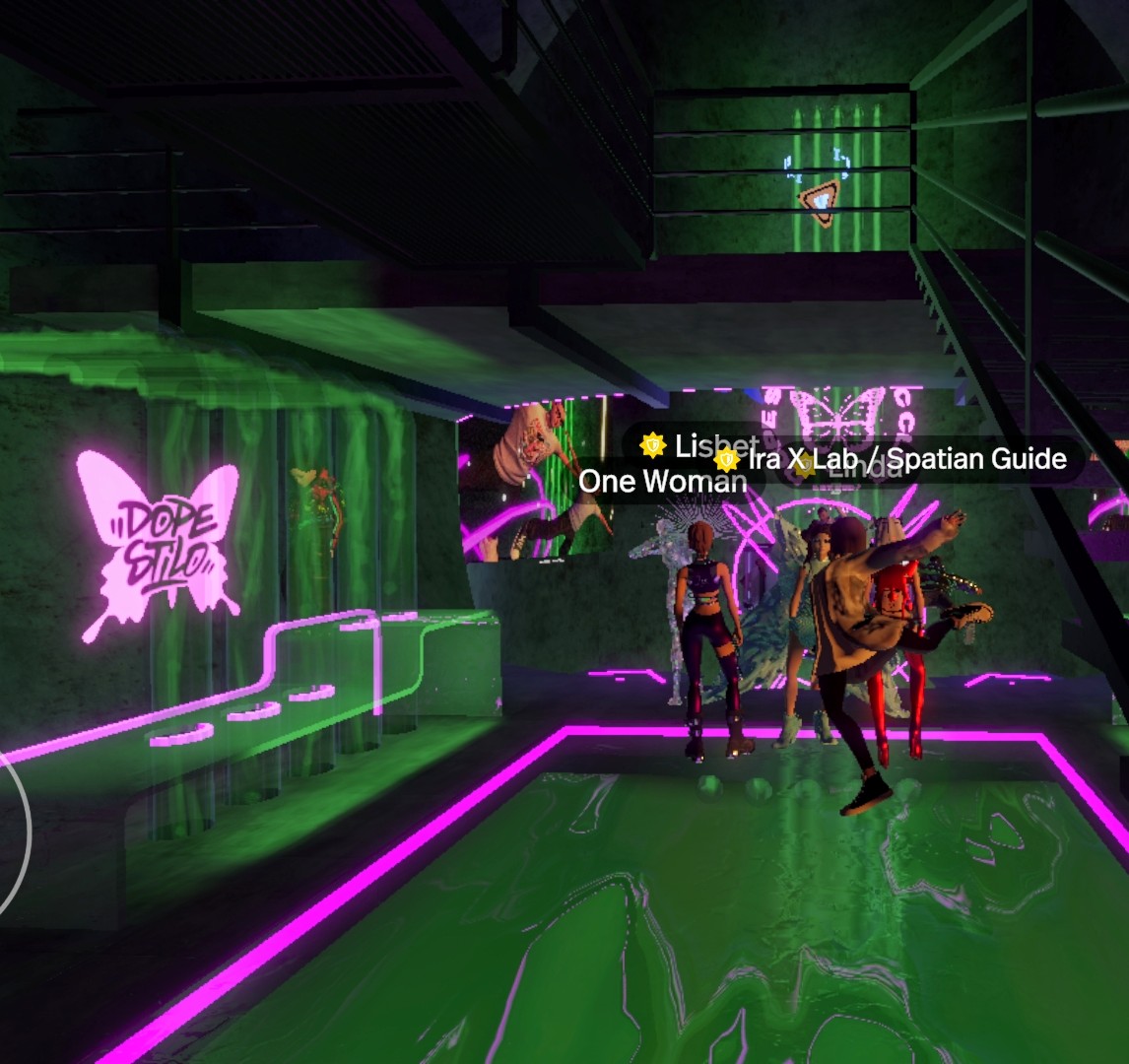 n_neraida_a's tweet photo. My First Party in the Metaverse 😍😱🙈💜
Thank you for invitation and great DJ set @DopeStilo 🙏🏻🔥
You guys are real party animals (or monkeys lol) @art_hyna @iraxlab @Lisbet_Spatial @VernonSpatial @Shmerz86 @FedericoClapis 👋🏻💃🏻👏🏻
#metaparty #web3dance https://t.co/KqdKuTcgUe