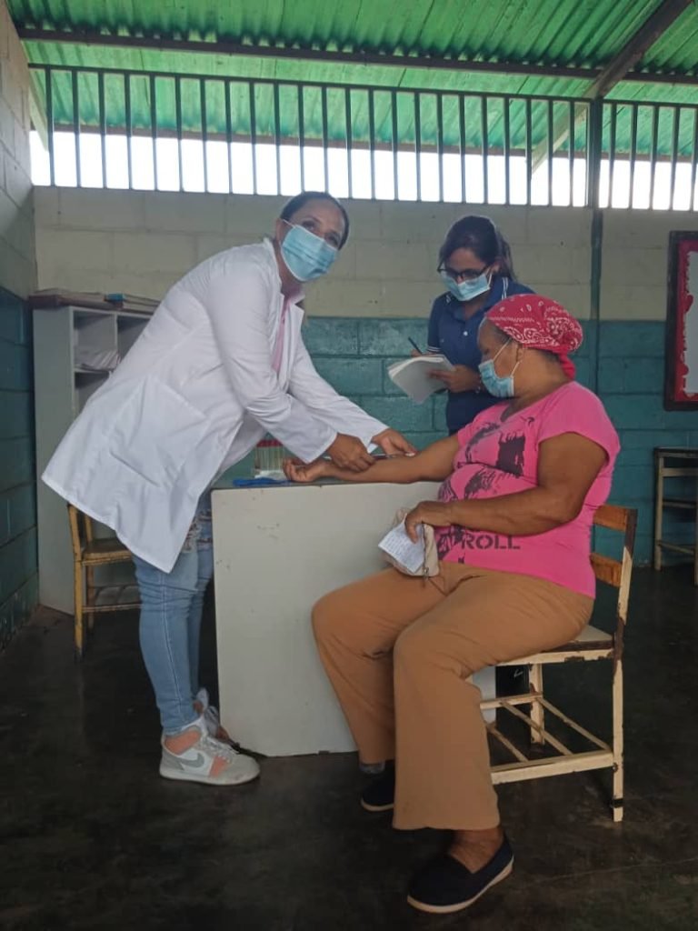 #Entérate📢 Gran Jornada de Asistencia Social de Salud realizó Alcaldía del Orituco en la comunidad de Arenita

Más información ⬇️
👁‍🗨 tinyurl.com/2p9utfbt

#Guárico
#CitgoEsDeVenezuela
#GuáricoProgresa