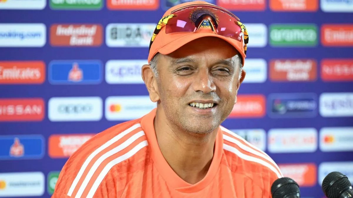 Happy 51st Birthday to the Coach...!!! #TheWall #RahulDravid 🎉🎊💐🥳
#HappyBirthdayRahulDravid #HappyBirthdayDravid