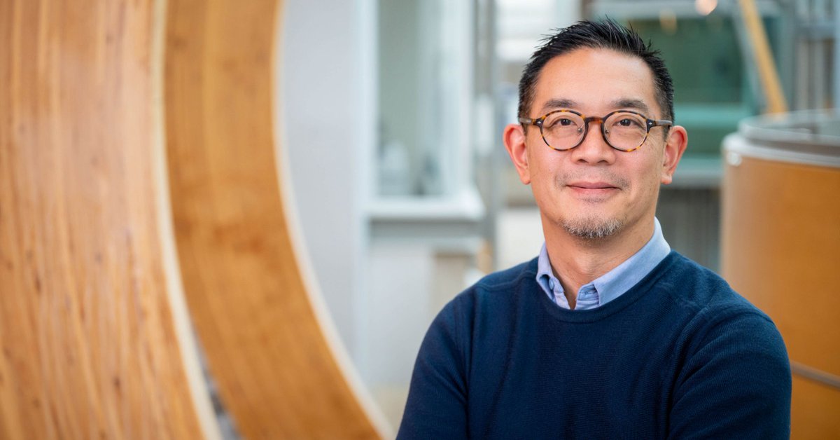 Michael Smith Labs (@ubcmsl) on Twitter photo We are excited to share that Dr. Dave Ng (<a href="/Ng_Dave/">Dave Ng</a>) has received the 2024 Alumni Builder Award (<a href="/alumniubc/">alumni UBC</a>) for <a href="/ubcscience/">UBC Science</a>.
The award highlights Ng’s work in #SciComm and #EDI, and his contributions to the university.
Learn more: msl.ubc.ca/dr-david-ng-re… We are excited to share that Dr. Dave Ng (<a href="/Ng_Dave/">Dave Ng</a>) has received the 2024 Alumni Builder Award (<a href="/alumniubc/">alumni UBC</a>) for <a href="/ubcscience/">UBC Science</a>.
The award highlights Ng’s work in #SciComm and #EDI, and his contributions to the university.
Learn more: msl.ubc.ca/dr-david-ng-re…