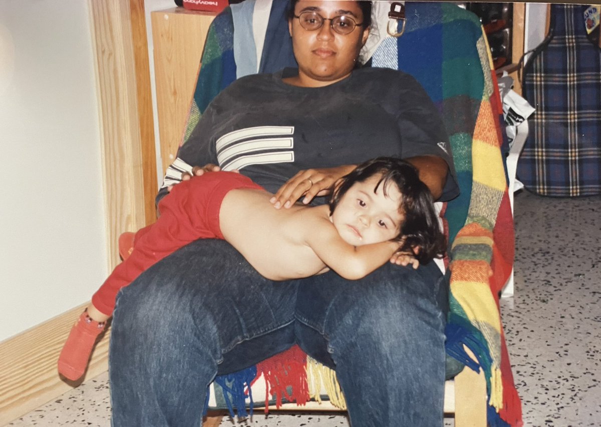DaraOjda's tweet photo. 11 años luchando hasta el último día. Echaré de menos tus caricias y tu sonrisa, hasta siempre. 💜 https://t.co/VMDfZGFgol