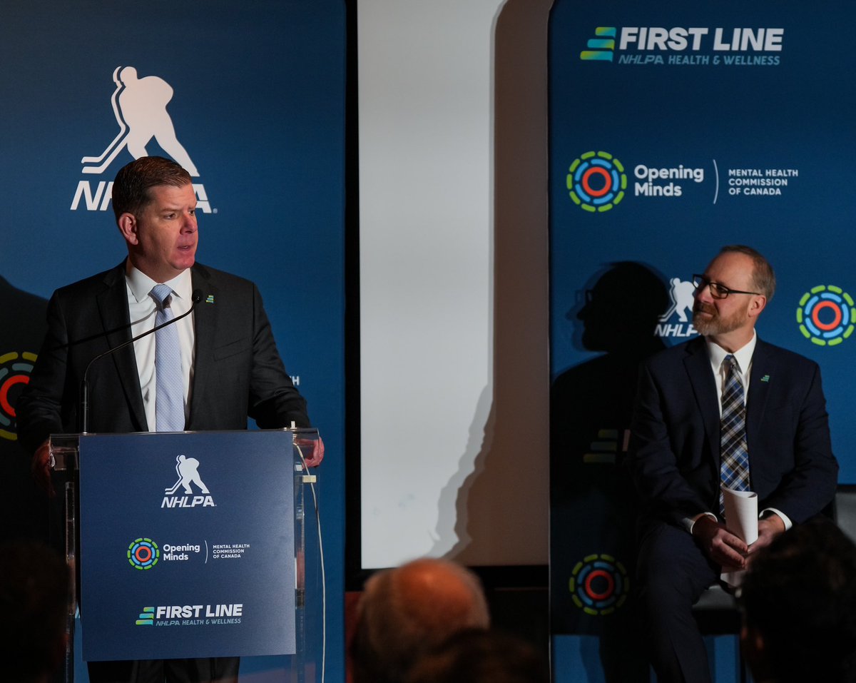 NHLPA's tweet photo. 👏 Your starting line up.

Today, the NHLPA, in conjunction with #OpeningMinds, launched First Line – a peer-to-peer leadership program designed to educate players and reduce mental health stigma. https://t.co/4Zb2Zlleps