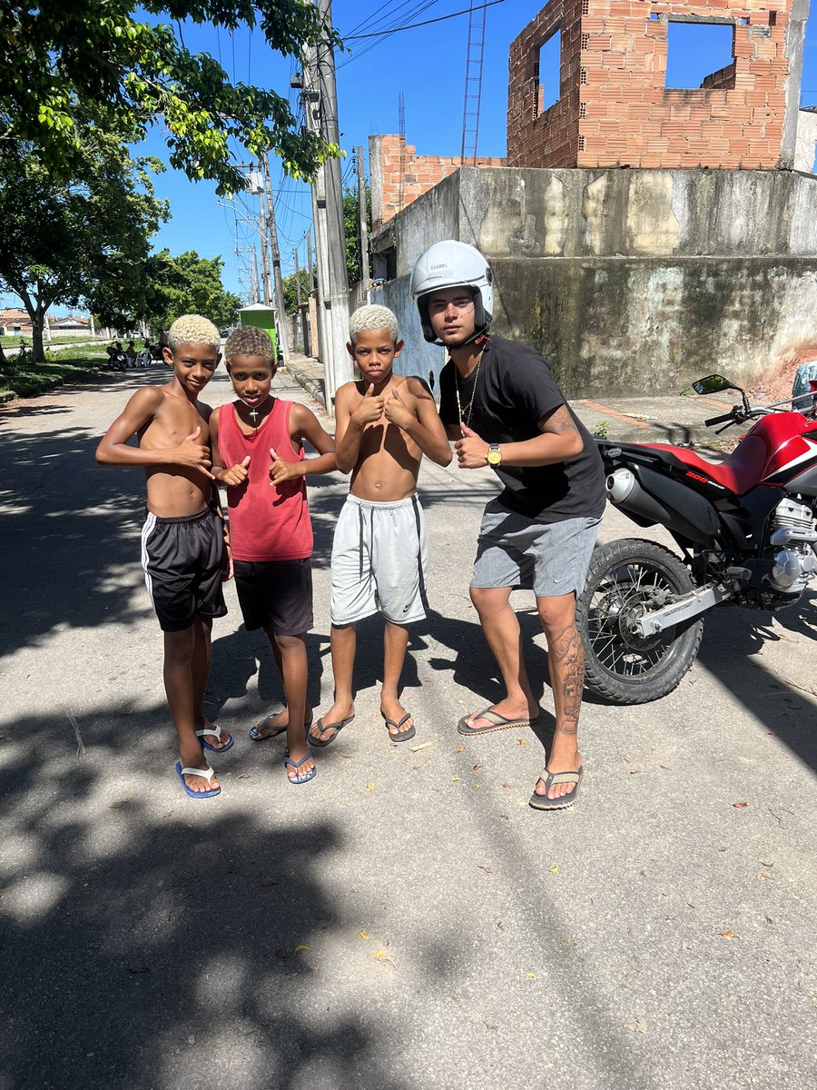 Gualavita_7's tweet photo. Favela venceu.🫶🏽🫂 https://t.co/JlIoag3g5N