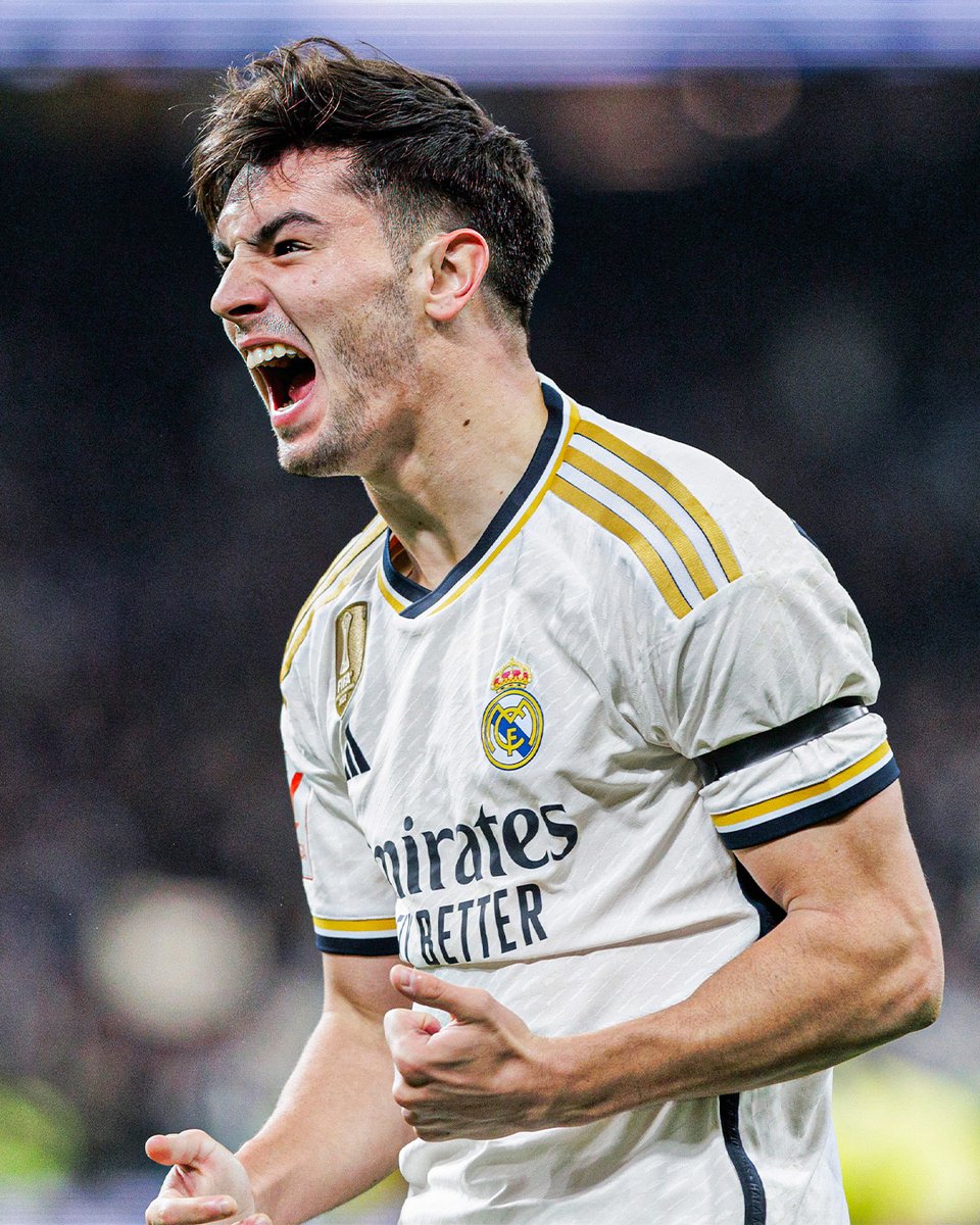 InvictosSomos's tweet photo. QUÉ VIVA EL FÚTBOL DE BRAHIM DÍAZ. https://t.co/LqDPBASQAc