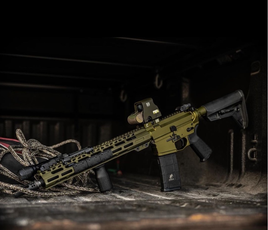 OpticsPlanet's tweet photo. 📸 by mypointofpew on IG:
.
ADM4 in the truck bed. This thing is awesome
.
#greenmachine #adm4 #admmfg #opticsplanet #rifle #pewpew #firearms https://t.co/3e74zKH4bH