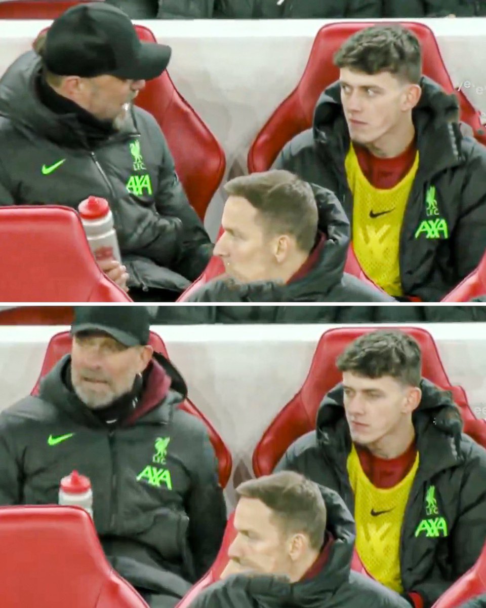 Jürgen Klopp took time out of managing his side to have a chat with Owen Beck on the bench 😂

Wonder what the German was telling the Welshman? 😅