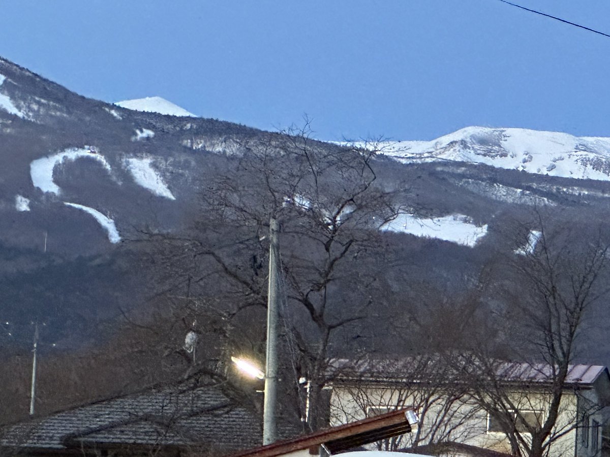 初滑り🏂行ってきます🥶
#蔵王 #zao #snowsurf #snowboarding