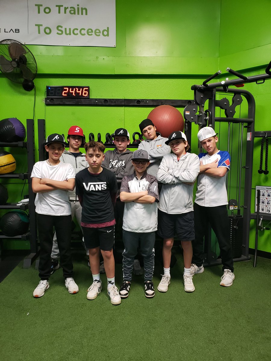 CoachVinnyAPL's tweet photo. No better feeling than working with young, determined athletes. Month 2 is underway for CenCal Athletics 13U Team, just one extra weekly session has done wonders for these dudes. @Mason21Davis #strengthandconditioning #baseball #offseason https://t.co/glNAVd6OXA