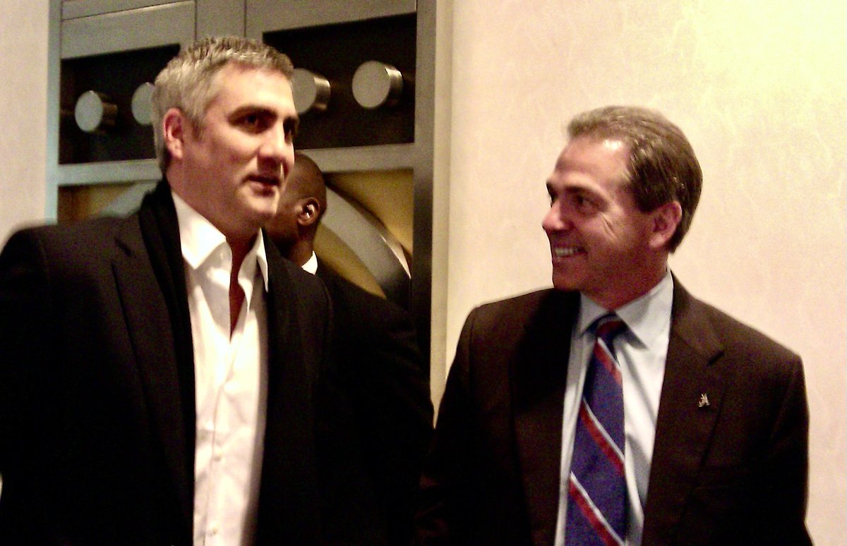 TaylorHicks's tweet photo. A big thank you to the Saban family for bringing so much pride and joy to my home state. To Coach Saban; thanks for giving me words of wisdom and inspiration. RTR forever! https://t.co/irKkd1zrcD