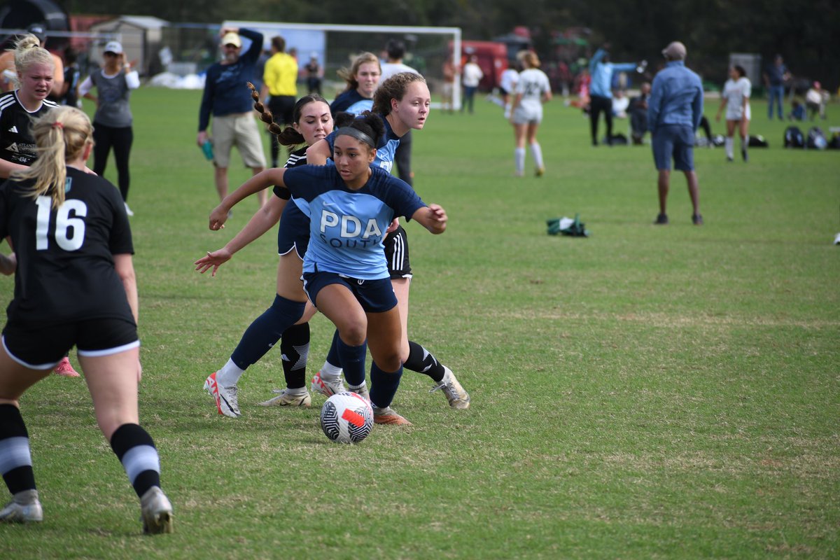 aaniyah_parker's tweet photo. thank you to all the coaches that watched PDA South 07 play over the weekend ! #ECNLFL https://t.co/aIzUsNFYOQ