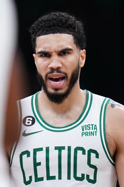 JAYSON TATUM TONIGHT:

45 POINTS
4 REBOUNDS
2 ASSISTS
50% FG