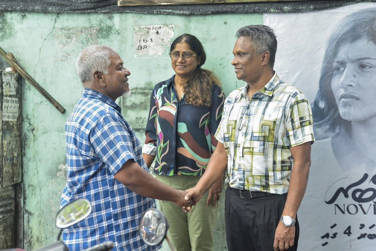 MariyaDidi's tweet photo. Vote @adamazim #Candidate4 for Mayor. He is a taskmaster who will listen to residents of Male’ and cater to their needs.
#FehiThanavasMale eh libigathumah, 13 Jan 2024 vaa Honihiru dhuvahu hendhunu hendhunaa nikume #MDP Candidate @adamazim ah heyo faahaga jassavaa vote dhevvaa. https://t.co/Ns3n2o0kDG