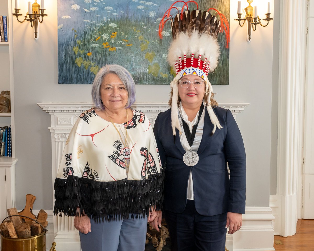 AFN_Updates's tweet photo. Today, AFN National Chief Cindy Woodhouse met with Her Excellency, the Right Honorable Mary Simon, Governor General of Canada, to discuss the critical relationships between First Nations and the Crown, including the necessary steps to advance reconciliation. https://t.co/HIEs1u1hlG