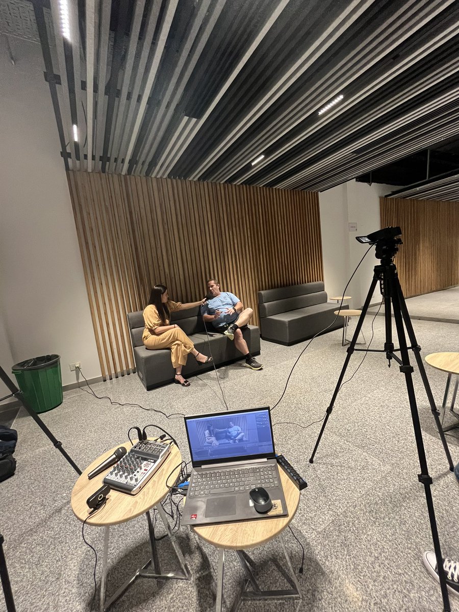 Nota exclusiva con <a href="/Dadygallardo/">Dady Gallardo</a> para <a href="/octavojugadorhb/">𝐎𝐜𝐭𝐚𝐯𝐨 𝐉𝐮𝐠𝐚𝐝𝐨𝐫 𝐇𝐚𝐧𝐝𝐛𝐚𝐥𝐥</a> desde su casa, River Plate. Prepárense que se viene con todo…