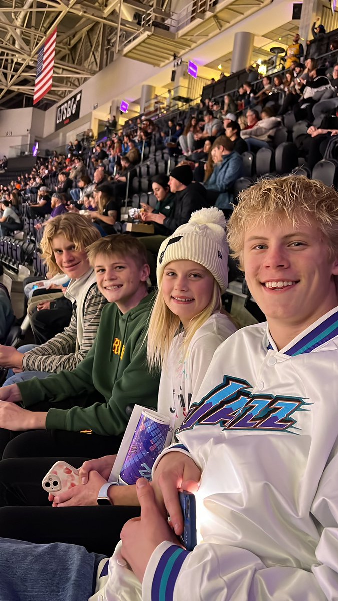 jonprice52's tweet photo. #takenote
Thanks Grandma and Grandpa Price https://t.co/FDMV2Kvy2i