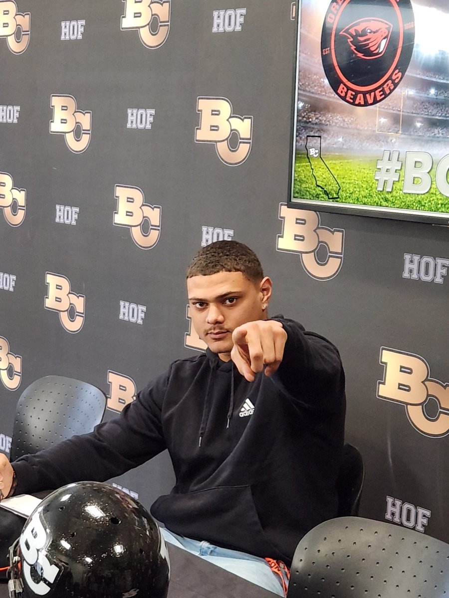 Another <a href="/ButteFootball/">Butte College Football</a> Roadrunner moving on. <a href="/oregonstFBfeedr/">Oregon St Beavers FB</a> is getting a good one. Can't wait to watch. #BCPride #traditionnevergraduates #BTA