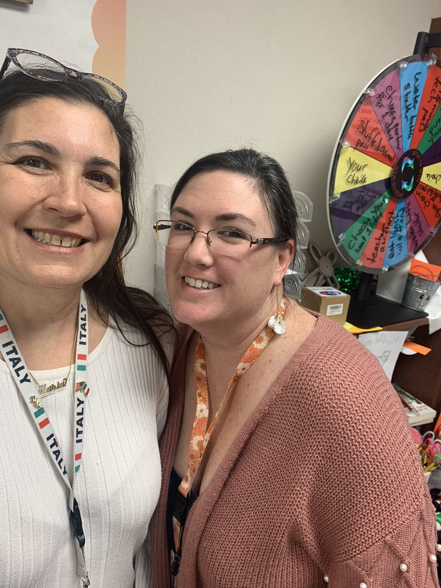 MariaUngaro9's tweet image. Familiar faces @StanleyStampede .  So happy I was able to see these two fabulous educators.  @MariaUngaro9  @techwithtodd