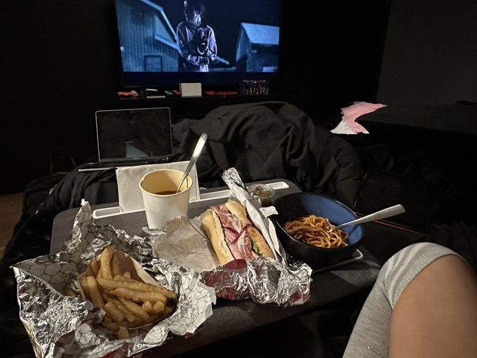 It&rsquo;s just one of them days imma eat my feelings 😔 https://t.co/wtGUVApHxJ<a href="/tag/nsfw_twt"class="tags"><span>#nsfw_twt</span></a><a href="/tag/nsfw_acc"class="tags"><span>#nsfw_acc</span></a>