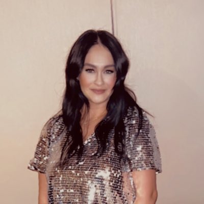 MonicaOntiveroz's tweet photo. #NewProfilePic https://t.co/TTdP3soQfp