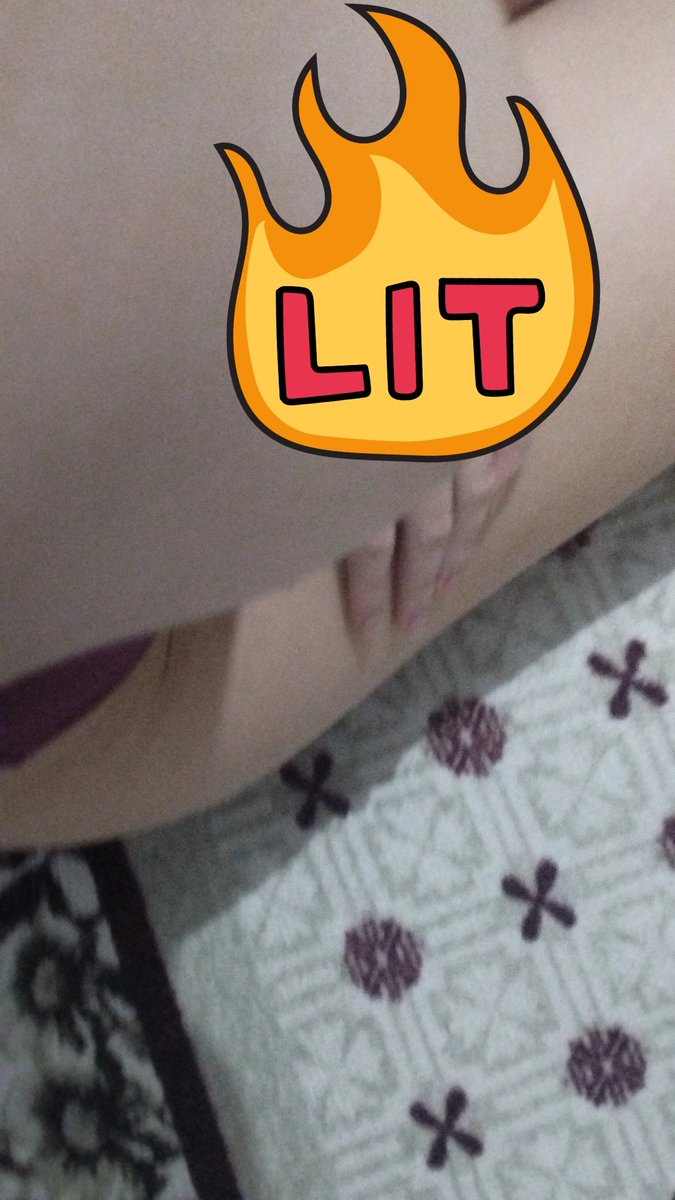 hot_lele69's tweet photo. uma novinha em busca de um mingau de aveia 🙈 #XOTASAWARDS #BUCETAAWARDS #BUNDAAWARDS #PINTOAWARDS #PEITOSAWARDS #TROCONUDSAWARDS #sendnuds #fuckme #novinha #ninfetinha #hotgirl mando sem emoji no pv 🤤 https://t.co/5Sa12HKOhS
