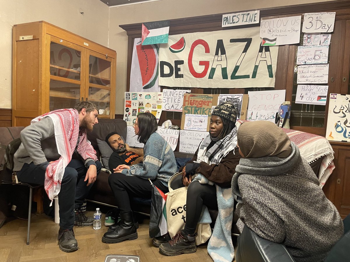 QkrSocialist's tweet image. Hunger strike Day #10 Gaza Genocide Day #95

Stop the genocide #ICJGenocideConvention
#OpenBorders4aid #AirDropAidForGaza

x.com/PalestineBlogg…