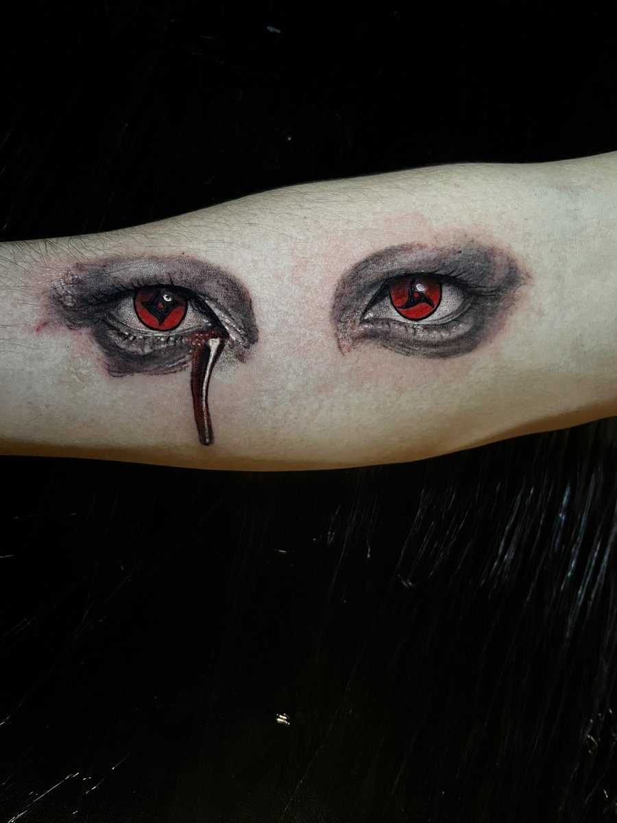 A very fun tattoo and great conversation.  This was inspired by  Itachi / Shisui but with a realistic spin. 🙏🏼