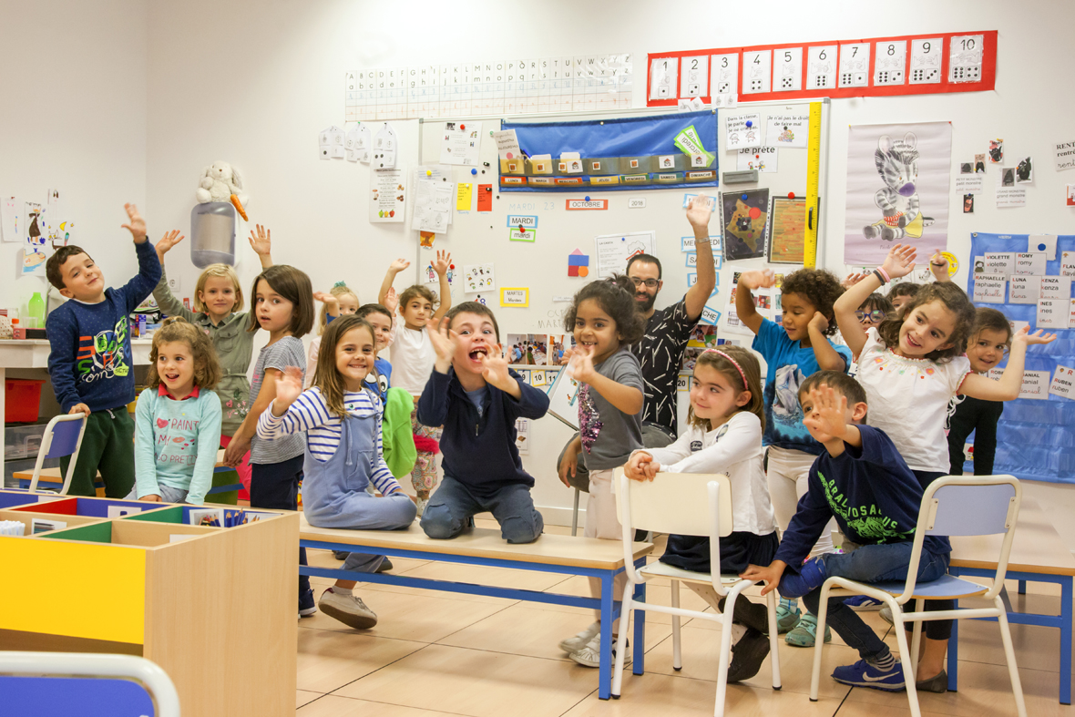 lfsevilla's tweet photo. 📚✨ Descubre la educación de calidad en el Liceo Francés de Sevilla, con programas trilingües y valiosos intercambios internacionales. ¡Inscríbelos ahora para que crezcan con nosotros! 🎓💼 #InscripcionesAbiertas #LiceoSevilla #EducaciónDeCalidad 🌐 https://t.co/kTRW6AKtbL