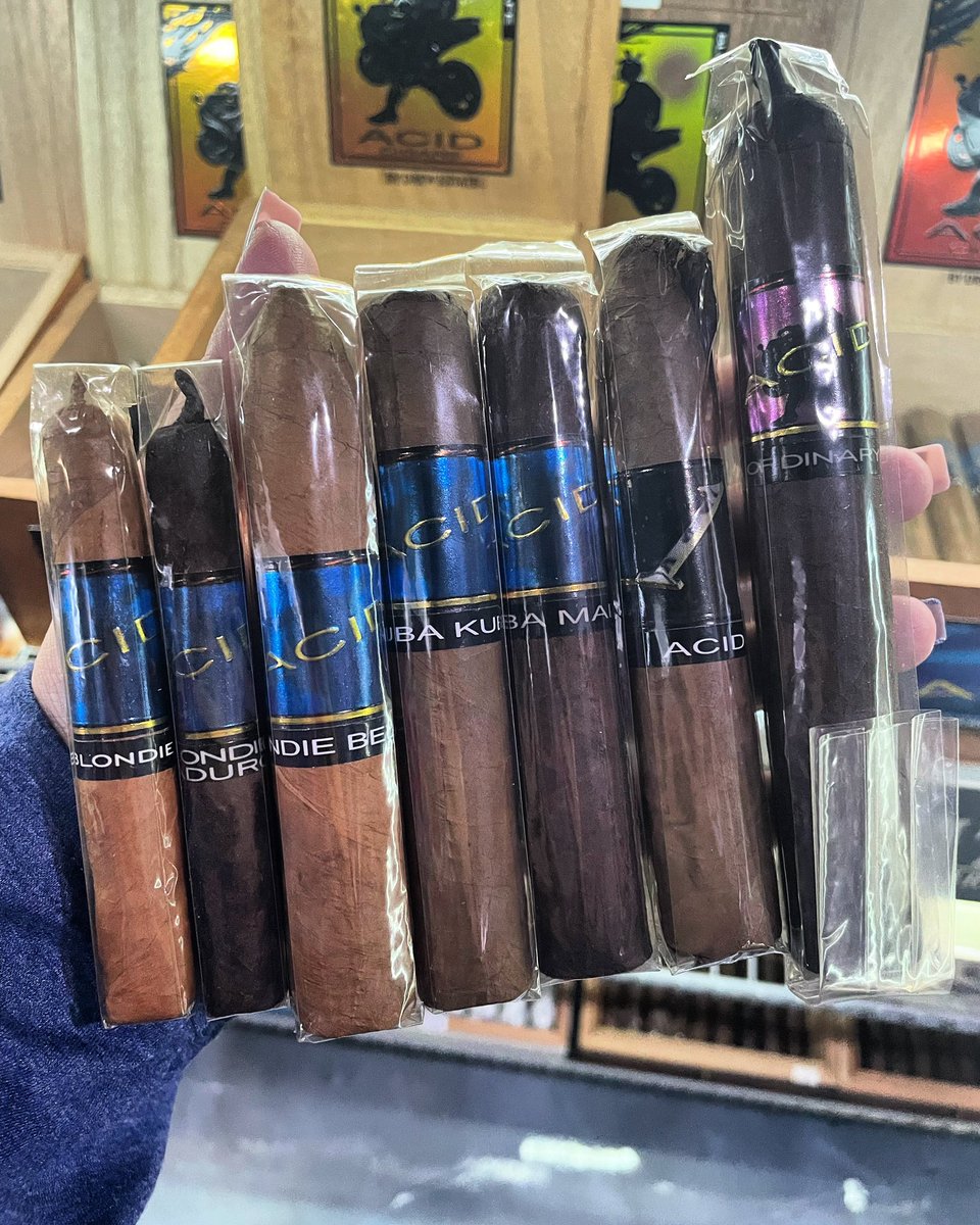 SophiaM41298966's tweet photo. #cigartime #acidcigars #drewestatecigars #drewestate #elcidscigarshop #elcidscigars #elcidscigarlounge #elcidstobacco #elcids #cigaroftheday #cigars #cigarboss #cigarlounge #cigarshop #sophiassmokes #botl #sotl #cigarpassion #cigarworld #wheatridgecigarlounge #cigarwomen https://t.co/1aqpdP9GUr