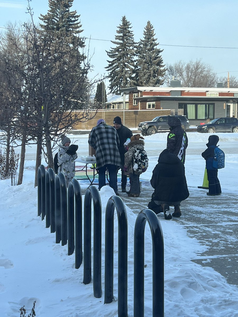 Douglas Park School Regina tweet media