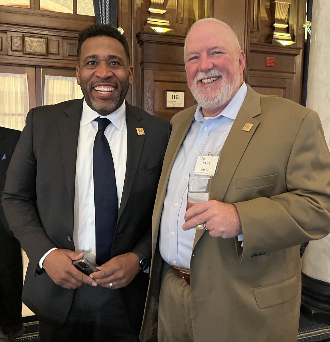 DMOIDC's tweet photo. Today, @kandersonDMOI discussed the #DCComebackPlan at a @crewwashdc event, along w/ @DC_DOB, @ddotdc, @DC_DOB, @DCDGS, & @MayorBowser. He wants more businesses coming back, lower vacancy rates, & more residents/visitors enjoying all DC's amenities. https://t.co/DbRUa1R25v