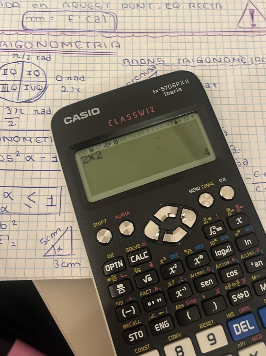 mi nivel de confianza con las mates :
( ojalá fuera broma )