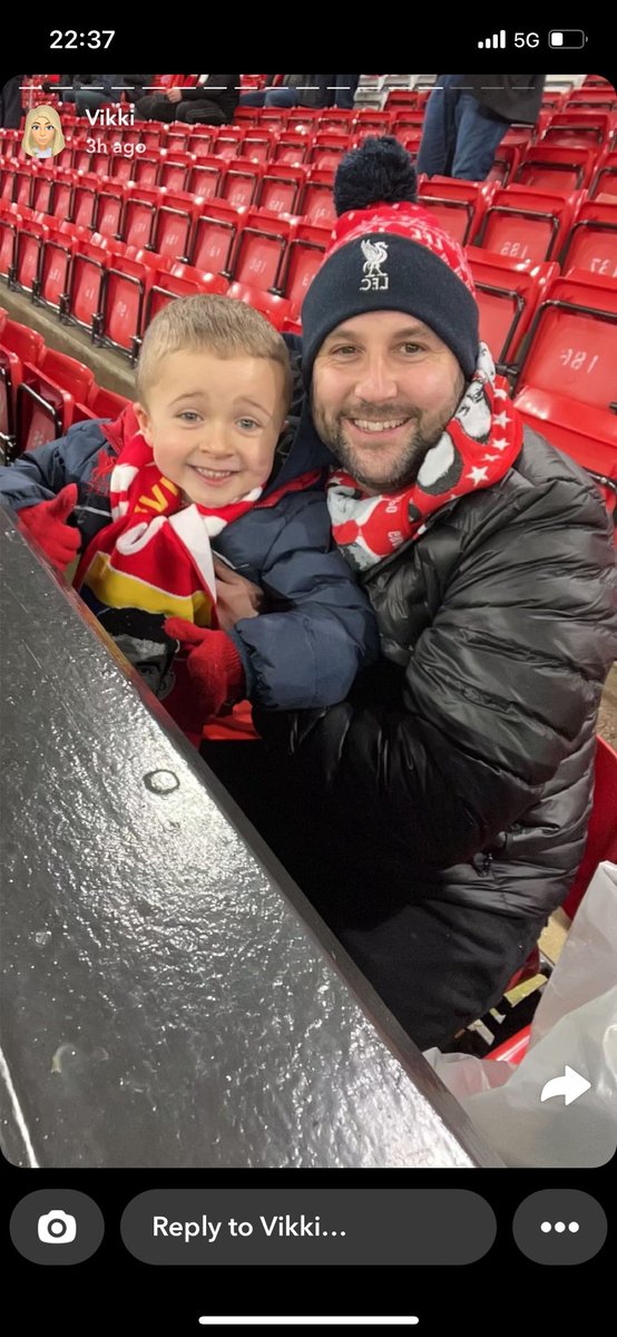 Lee Thomas tweet media