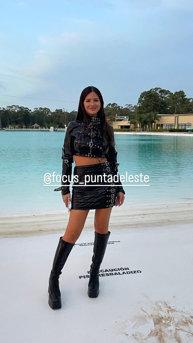 FocusPunta's tweet image. Con presencia de empresarios, autoridades e invitados especiales. #Solanas presenta su propuesta para esta temporada y anuncia grandes inversiones.
El verano continúa a gran ritmo en #PuntadelEste. Vivirlo en #Focus