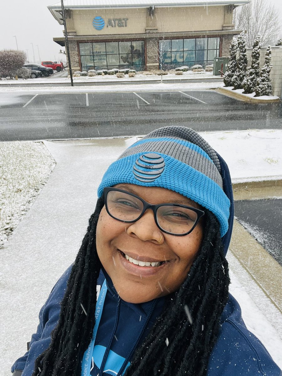 #2 As an AT&T employee took a snow selfie #Ididanewthing
