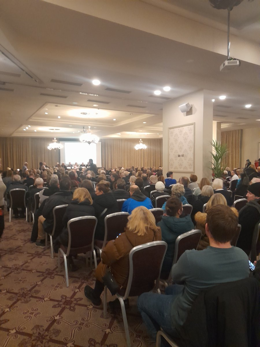 Local democracy in action tonight at the Living Streets discussion in the Royal Marine Hotel. Thanks to the organisers and @bobbykerr for chairing. We can all have our passionate views, but the most important thing is to make your submission before the deadline on January 16th!