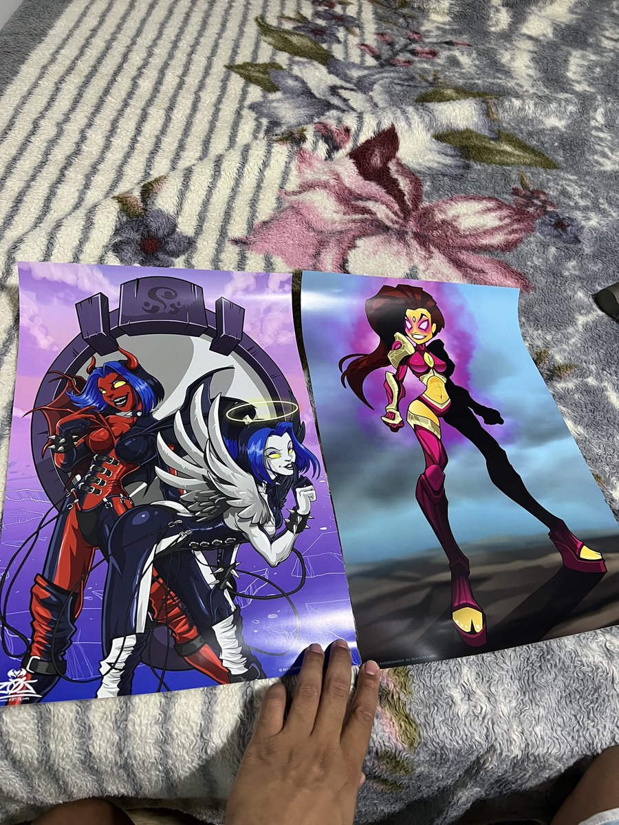 DShark_AQW's tweet photo. Minhas primeiras HeroMart comprando pela loja Oficial 😍🥹 @HeroMart @Alina_AE https://t.co/H5JiSCoWqX