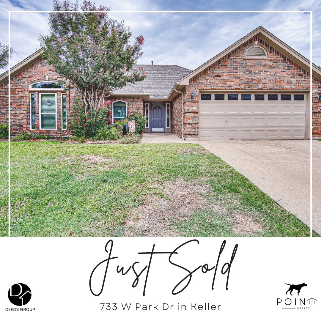 Say goodbye to this adorable Keller listing, as the new owners are now moving in! The market is picking back up just in time for the new year!
#thedeedsgroup #pointrealty #justsold #anotherhomesold #getyourkeysfromthedeeds #yourfavoriterealtor