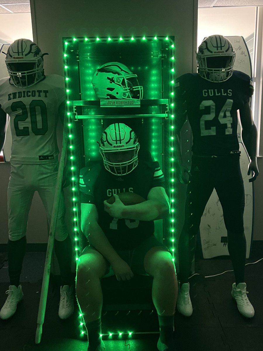 Josh Robichaud (@joshrobichaud1) on Twitter photo After a great visit with <a href="/CoachPerilloEC/">Tyler Perillo</a> and conversation with <a href="/CoachMcGonagle/">Paul McGonagle</a>, I am proud to announce that I have received an offer from Endicott College!
<a href="/coachjohnfiore/">Coach John Fiore</a> After a great visit with <a href="/CoachPerilloEC/">Tyler Perillo</a> and conversation with <a href="/CoachMcGonagle/">Paul McGonagle</a>, I am proud to announce that I have received an offer from Endicott College!
<a href="/coachjohnfiore/">Coach John Fiore</a>