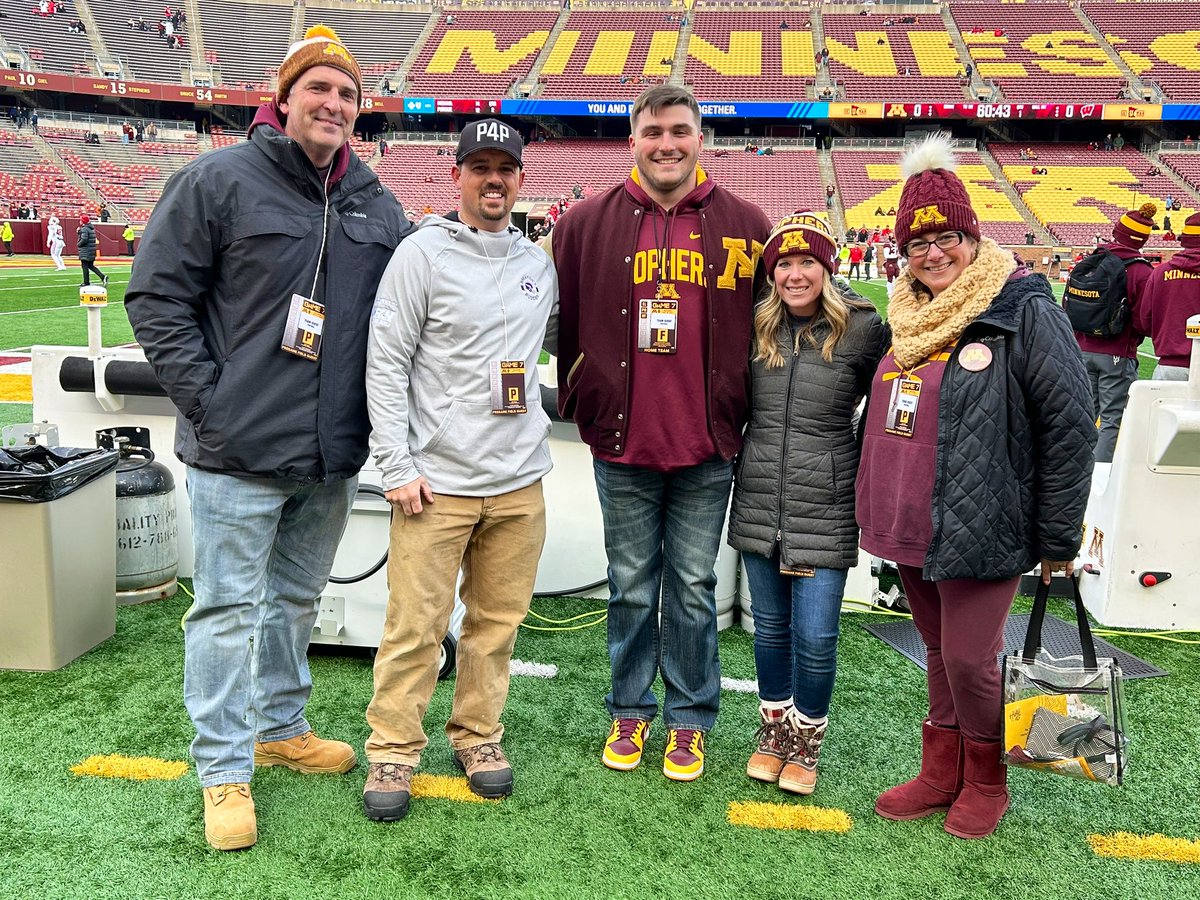 BTrettin's tweet photo. Happy Birthday @OfficialSully56 !!! 🎂 
I seriously need a pair of kicks like his!! https://t.co/p2ShuFDK6w